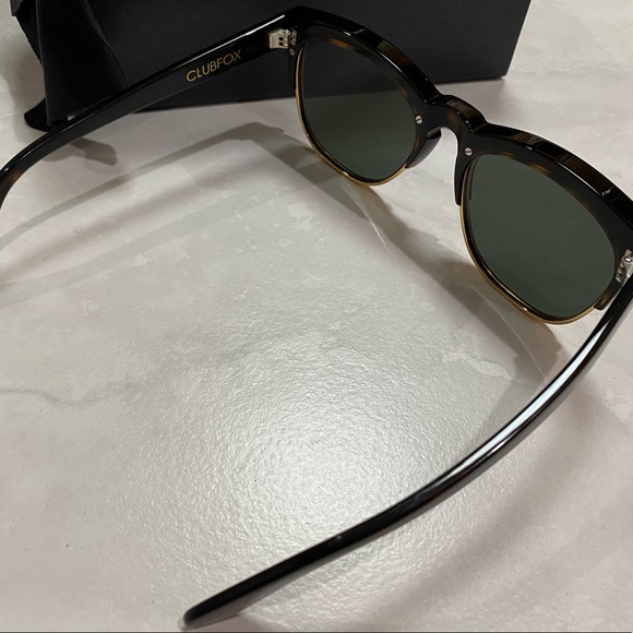 Wildfox Sunwear - Club Fox Frame Sunglasses - Picture 4 of 5